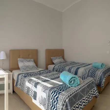 X Duplex With A Lake View Apartment *
