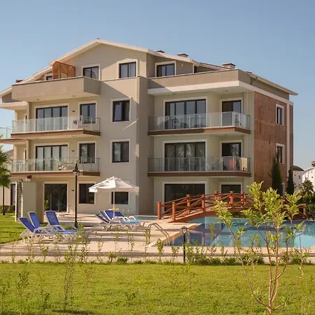 X Duplex With A Lake View Apartment